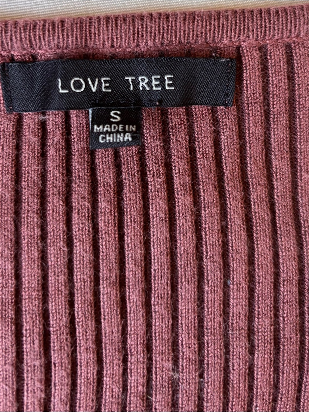 Cardigan - Picture 2 of 4